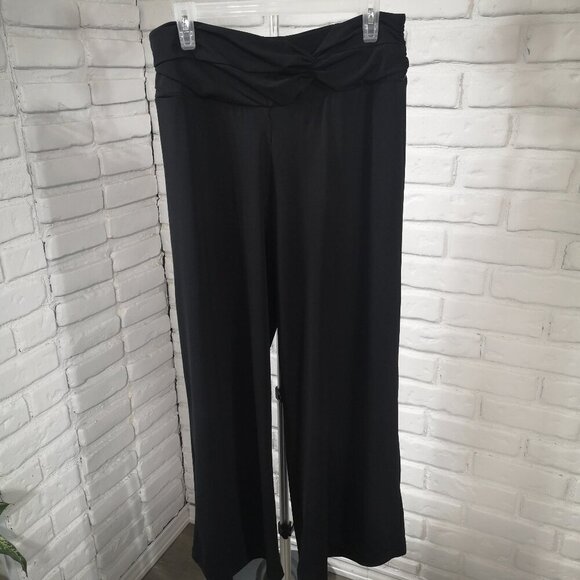 Reitmans Ladies Size 11 Lightweight Black Wide Leg Pull On Pants - Picture 1 of 9
